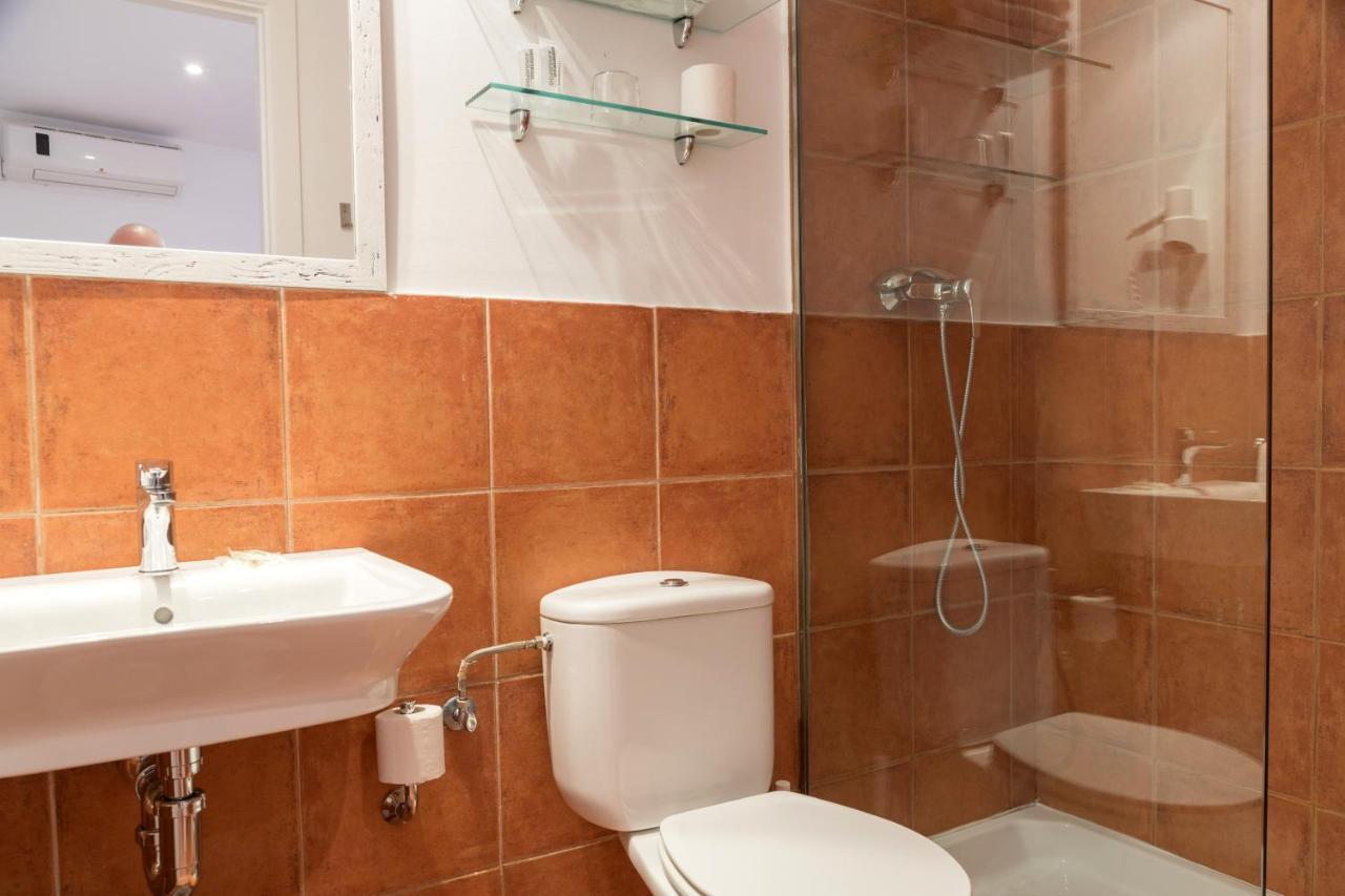 Hotel 3 Arcs Besalu Luaran gambar